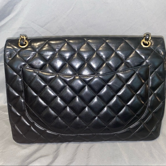 Chanel Maxi Single Flap - Picture 4 of 14